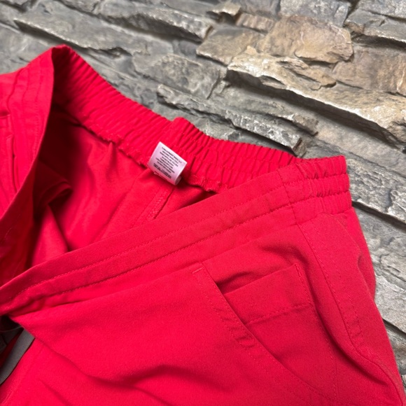 Sold - Picture 3 of 7